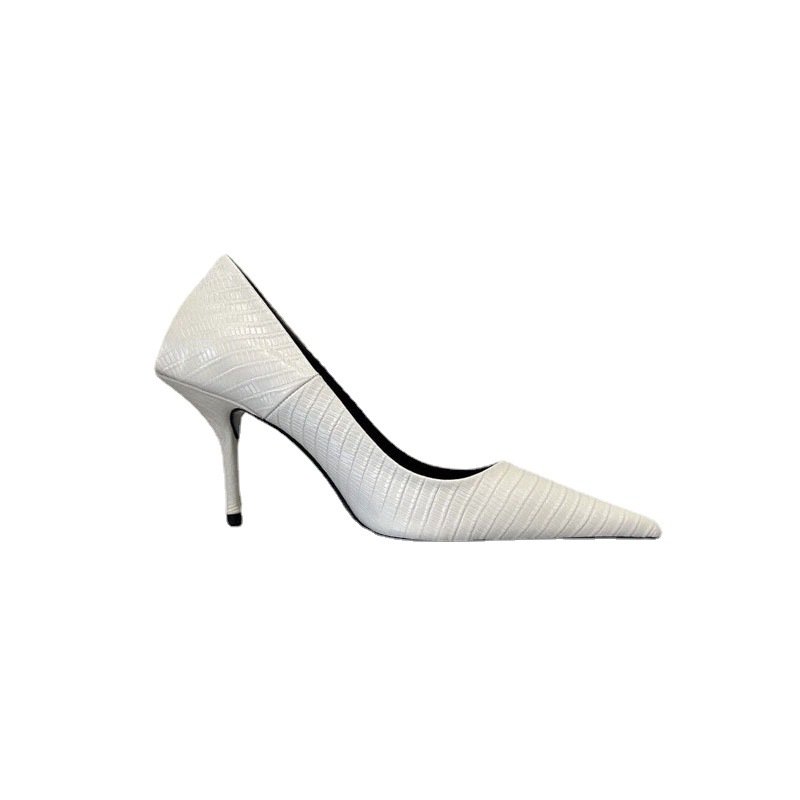 Crocodile Embossed Genuine Leather Pointed-Toe Pumps - Image 2