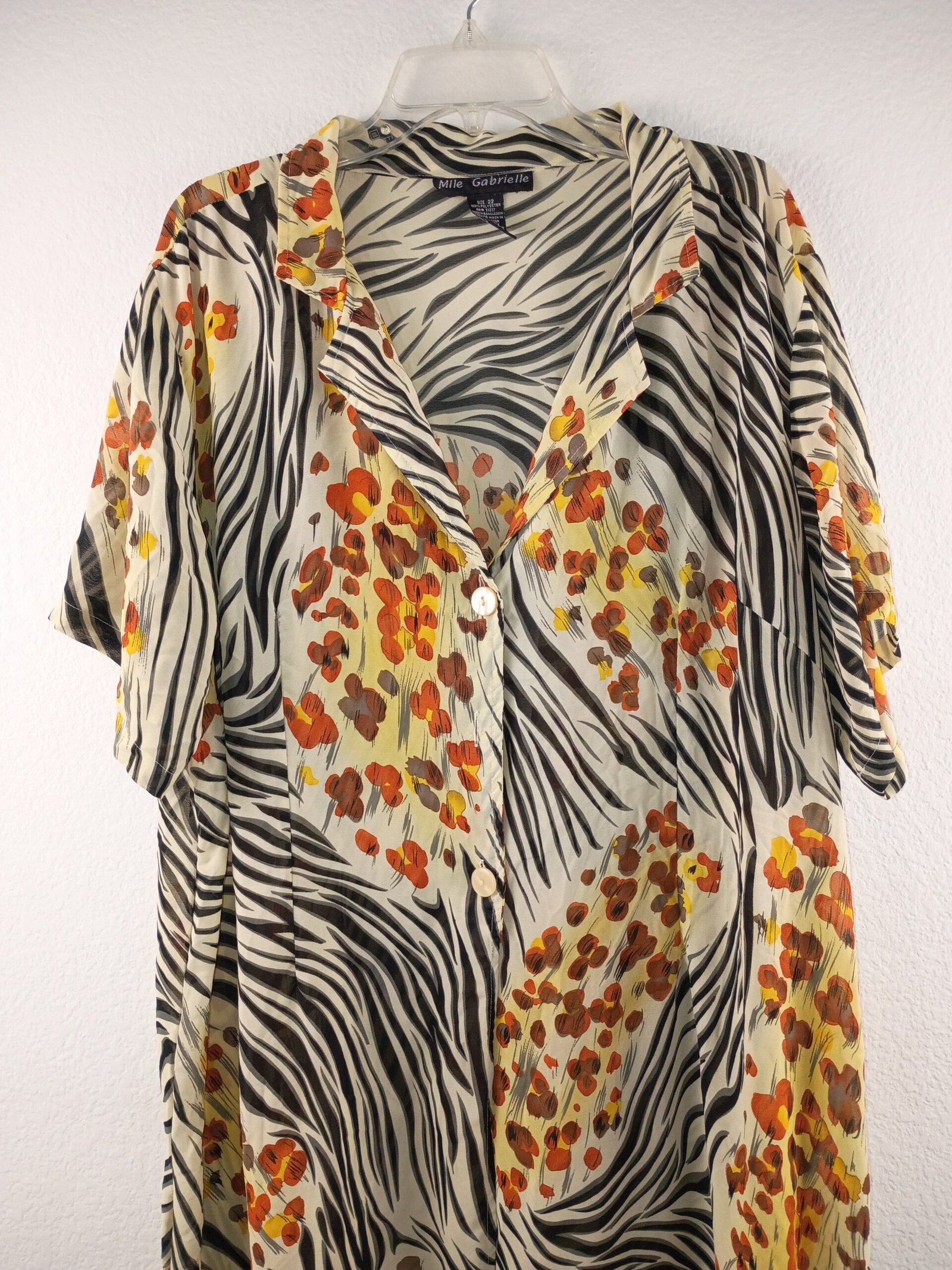 Mlle Gabrielle VTG Plus Size 22 Zebra Floral Side Split Button Up Cardigan - Image 12