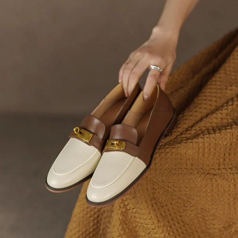 Two-Tone Genuine Leather Women Loafers - Image 3