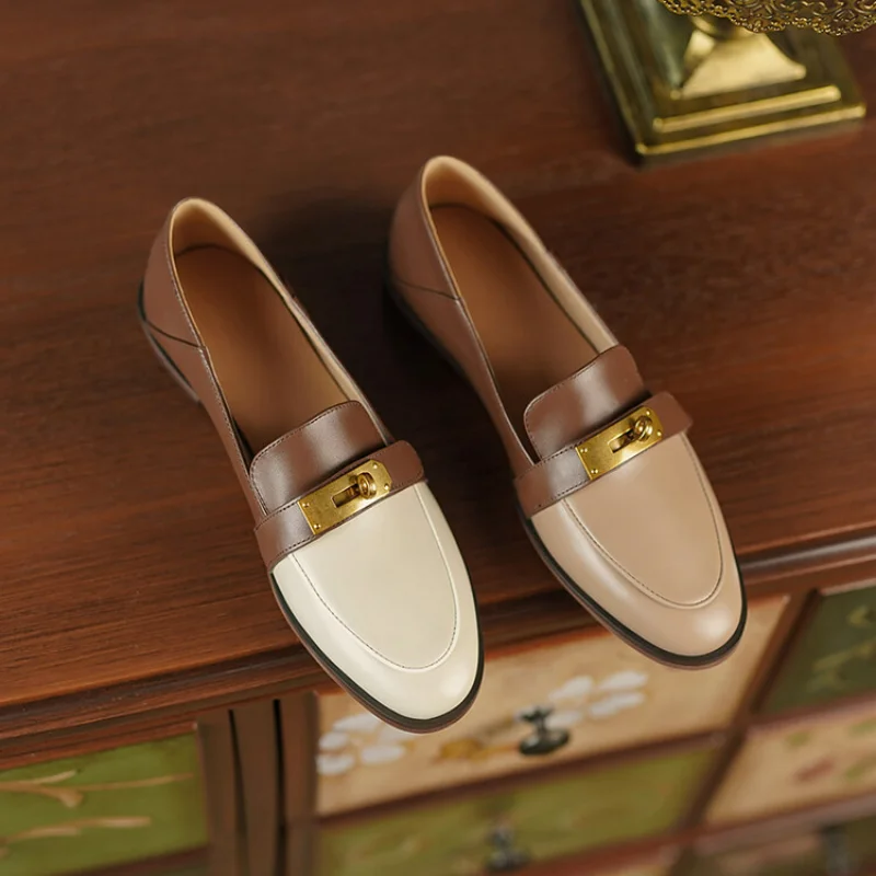 Two-Tone Genuine Leather Women Loafers - Image 4