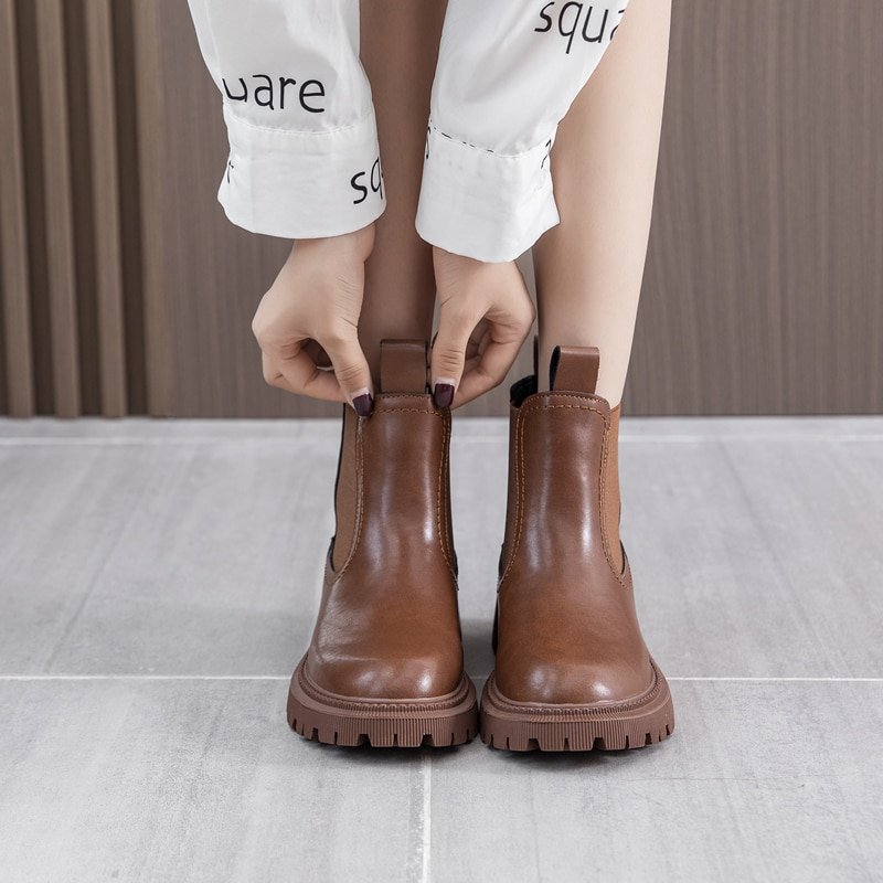 Genuine Leather Lug Sole Platform Chelsea Boots - Image 3
