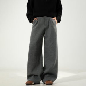 Men's Urban Wool-Blend Relaxed Pleated Trousers