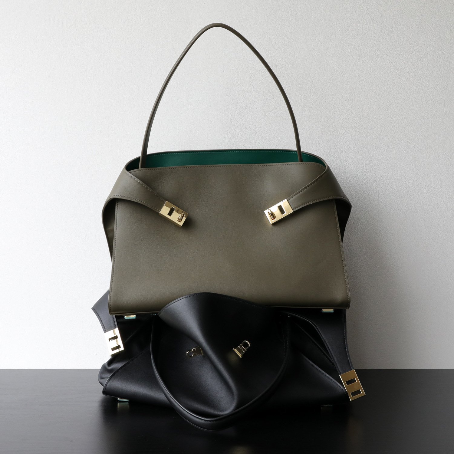 Women’s Premium Top-Grain Leather Tote Bag – Luxury HUG Style Large Capacity Shoulder Handbag with Lock Clasp - Image 2
