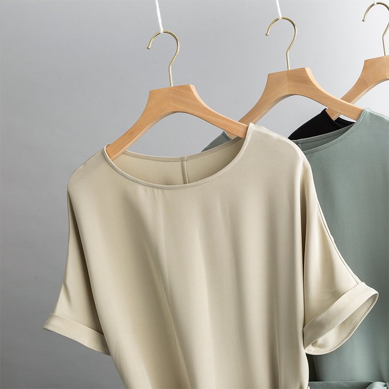 Round Neckline Cuffed Short Sleeves Silk Shift Dress with Self-Tie Belt - Image 5