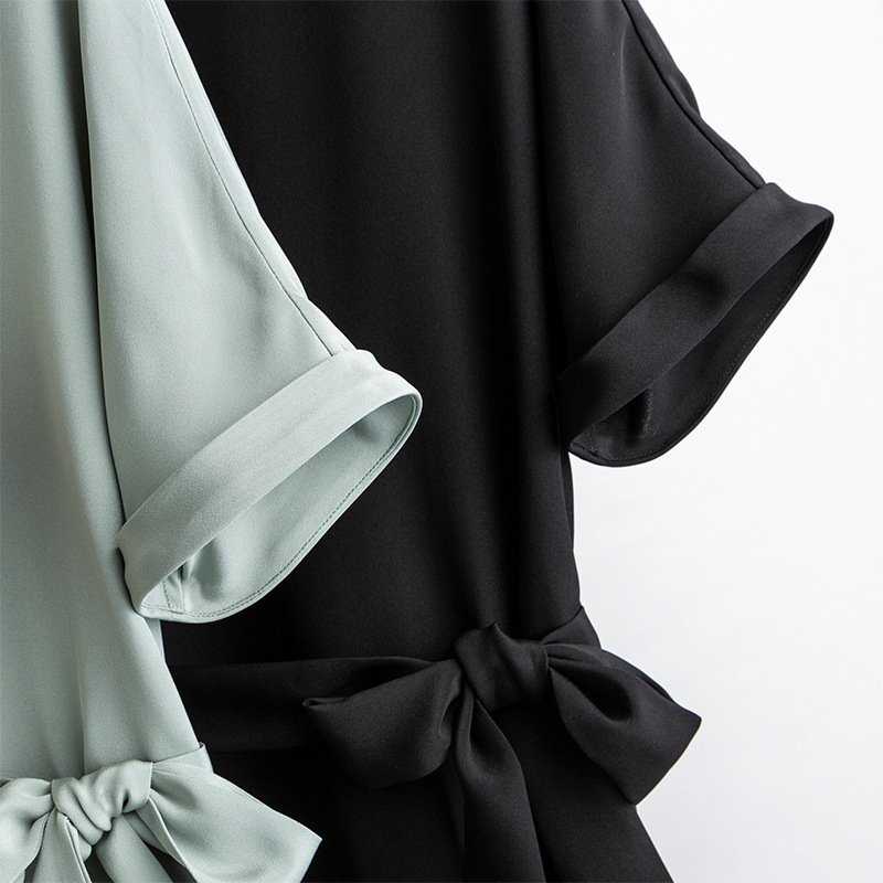 Round Neckline Cuffed Short Sleeves Silk Shift Dress with Self-Tie Belt - Image 7