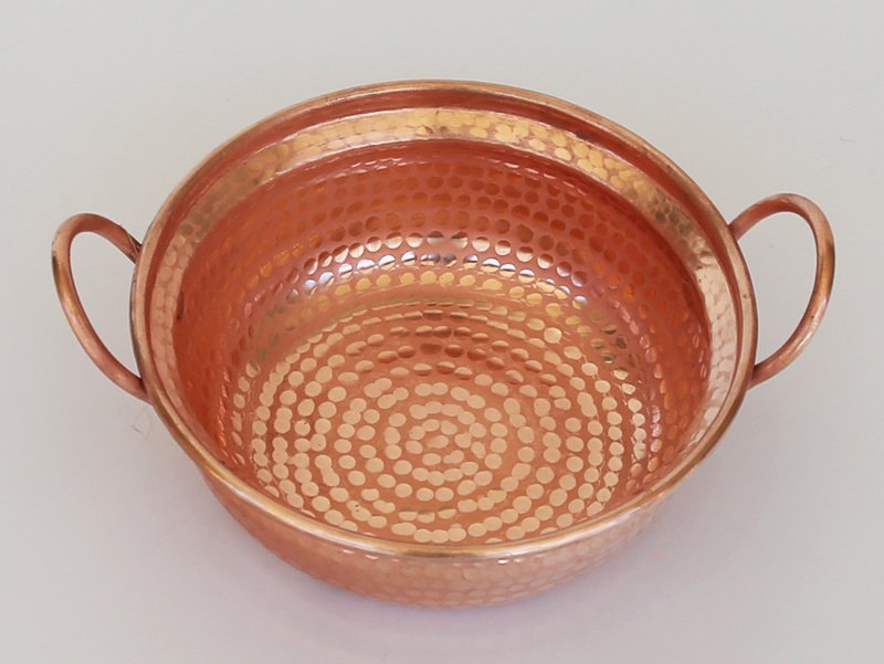 Artisan Hammered Copper Casserole & Serving Pot - Image 9